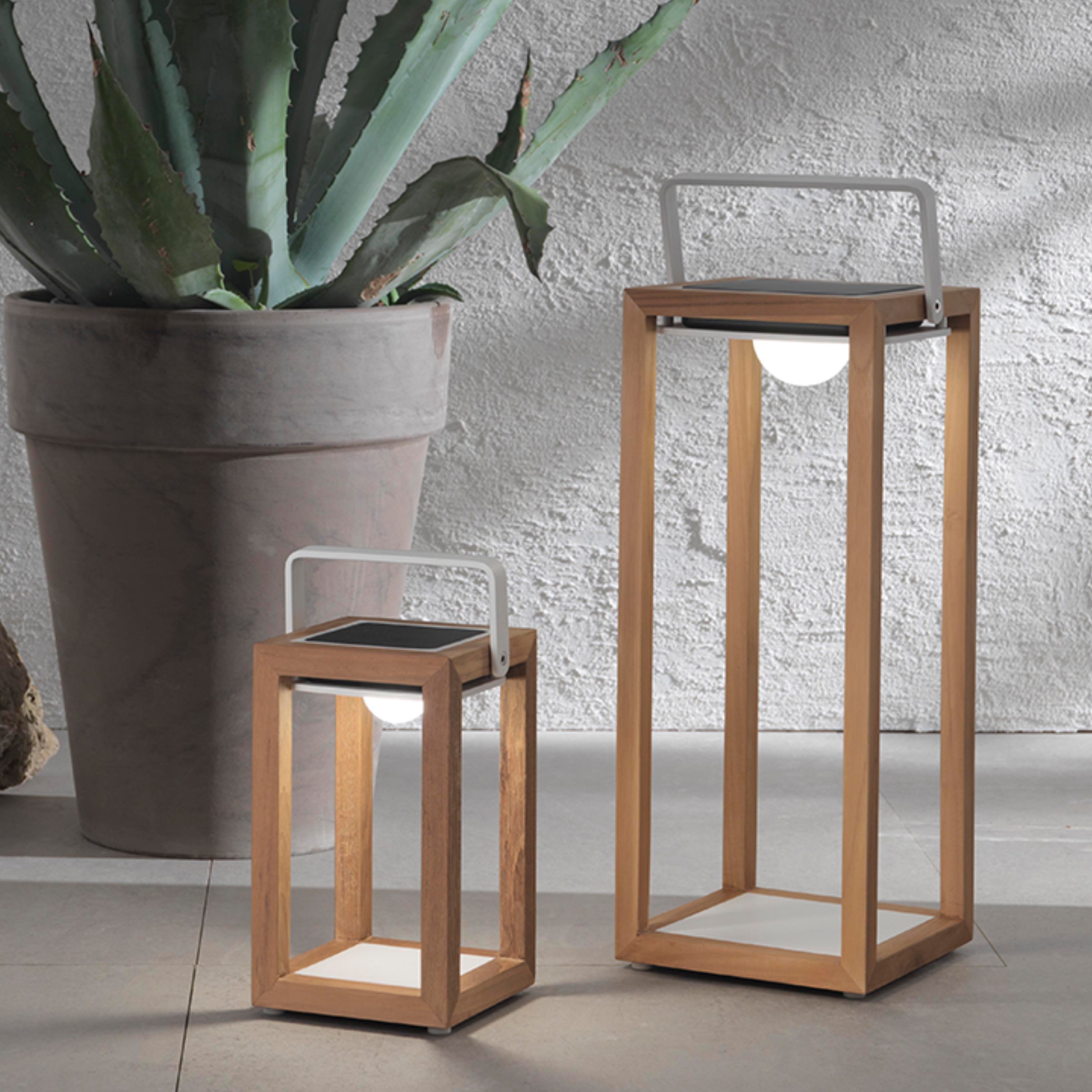 BAZZ Smart Solar Outdoor Patio Garden LED Light 11x 15 In - Black - Foto 7